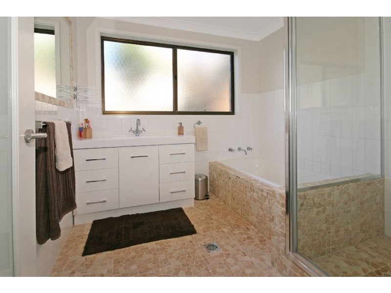 386 George Bass Drive, Malua Bay NSW 2536