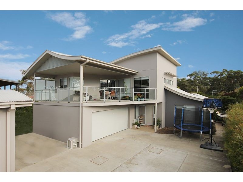 9B Massey Street, Broulee NSW 2537