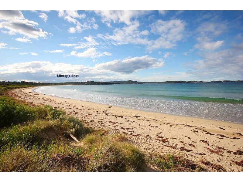 9B Massey Street, Broulee NSW 2537