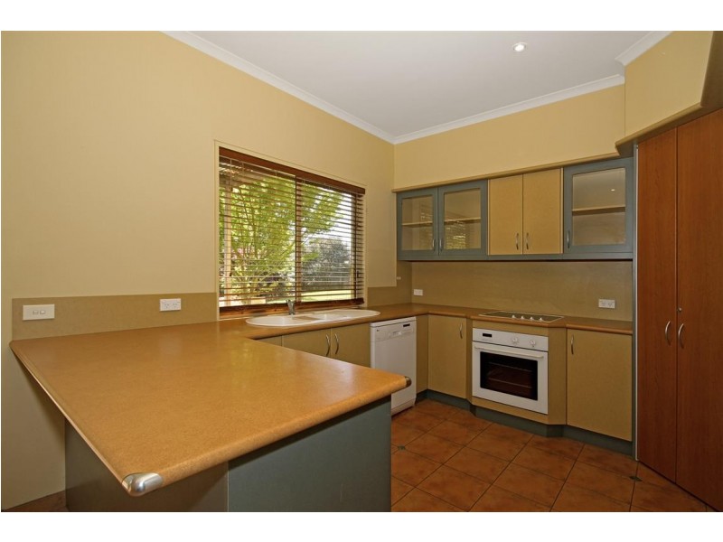 4 Currell Close, Malua Bay NSW 2536