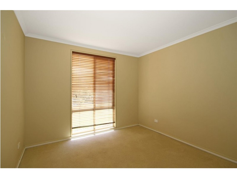 4 Currell Close, Malua Bay NSW 2536