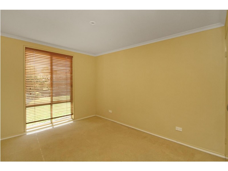 4 Currell Close, Malua Bay NSW 2536