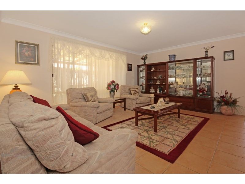 11 Boulder Place, Broulee NSW 2537