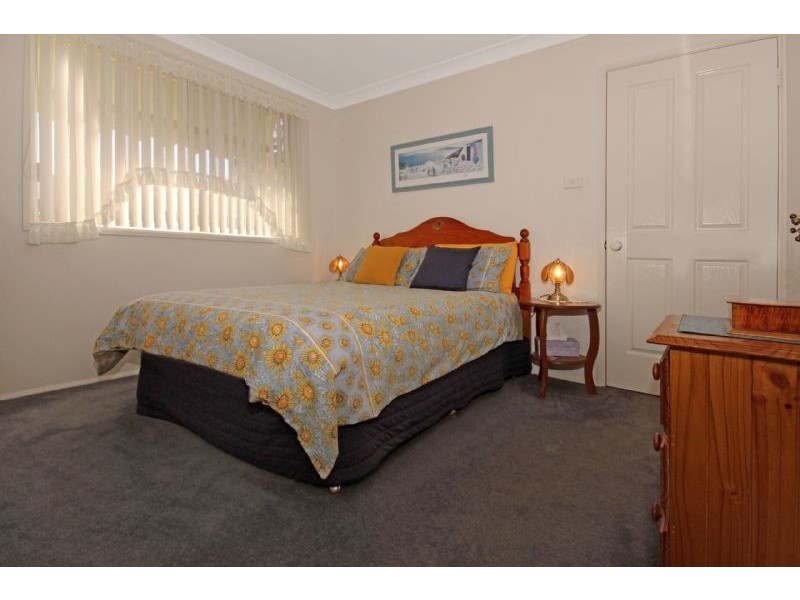 11 Boulder Place, Broulee NSW 2537