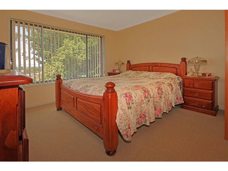 8 Pacific Street, Batemans Bay NSW 2536