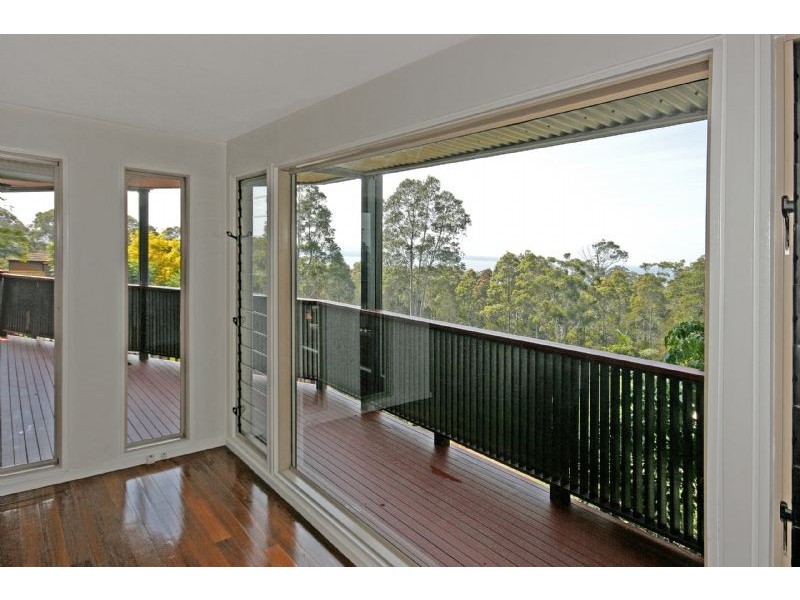 2/19 Derribong Avenue, Catalina NSW 2536