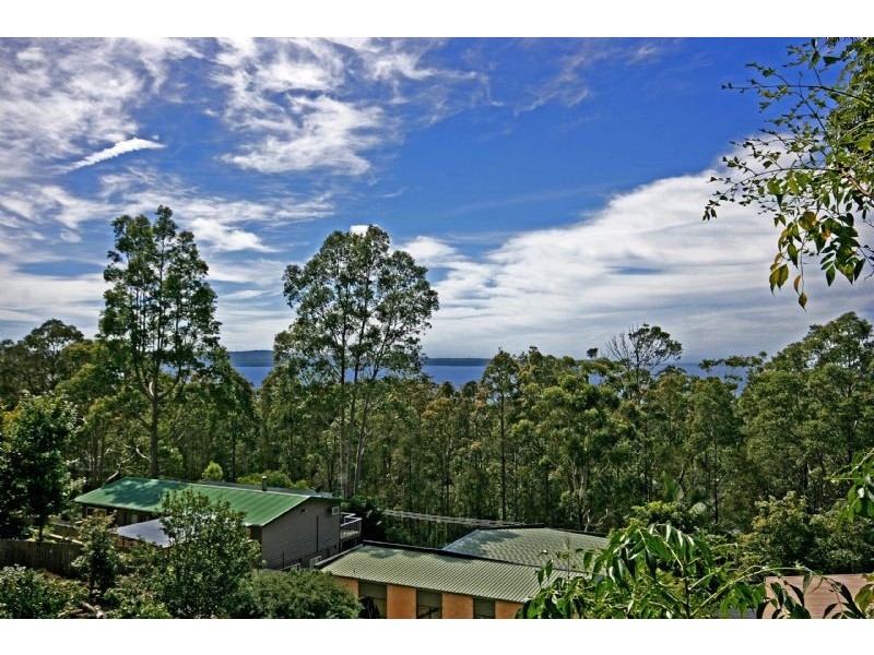 2/19 Derribong Avenue, Catalina NSW 2536