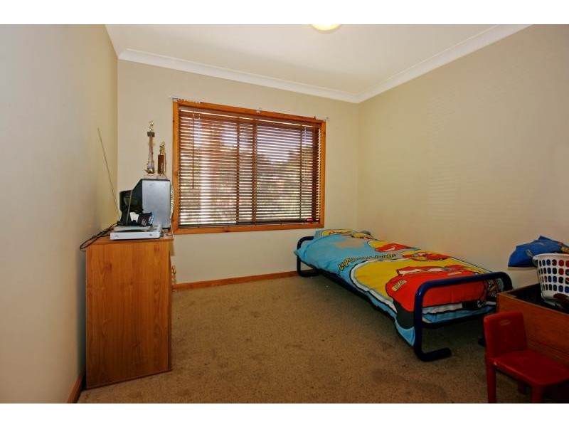 17 Peninsula Drive, North Batemans Bay NSW 2536