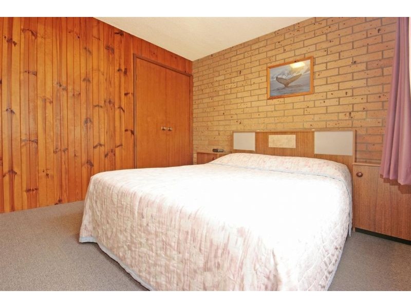 18 Imlay Street, Broulee NSW 2537
