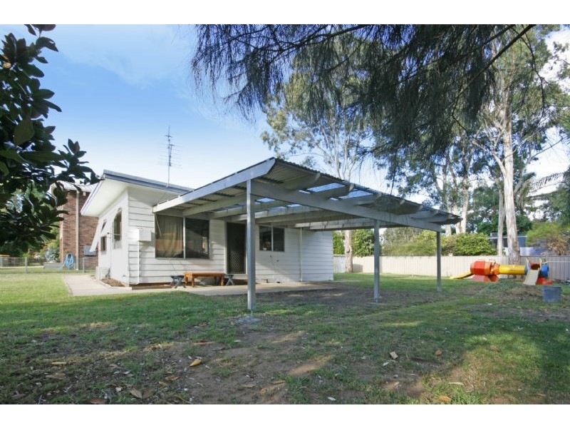 22 Wallaringa Street, Surfside NSW 2536