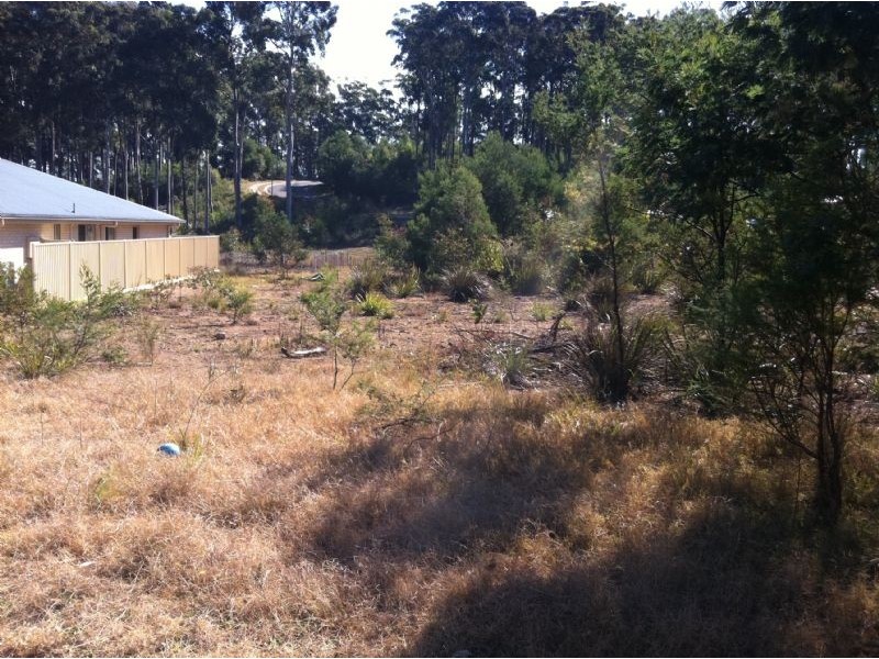 5 Nuyen Place, Long Beach NSW 2536