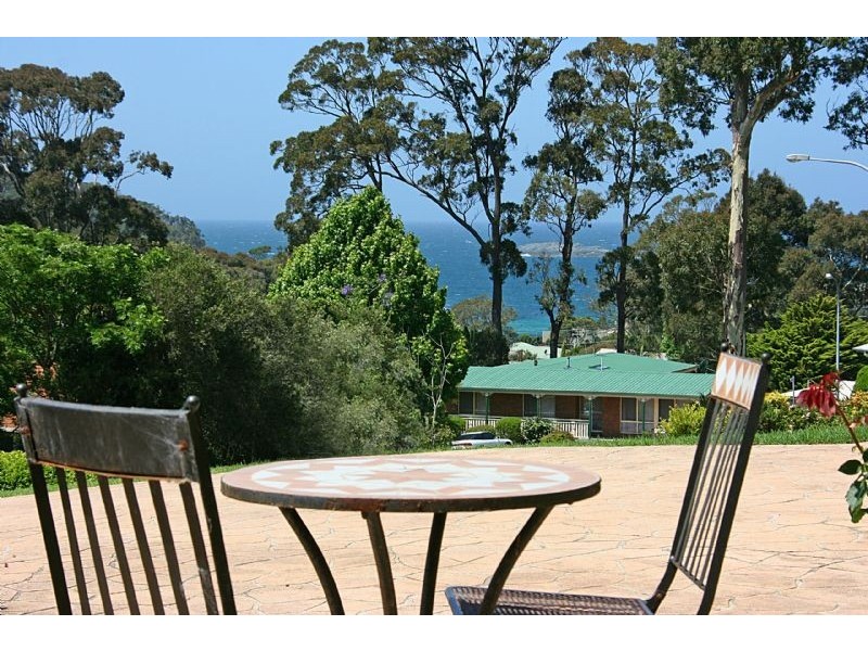 8 Kurrara Close, Malua Bay NSW 2536