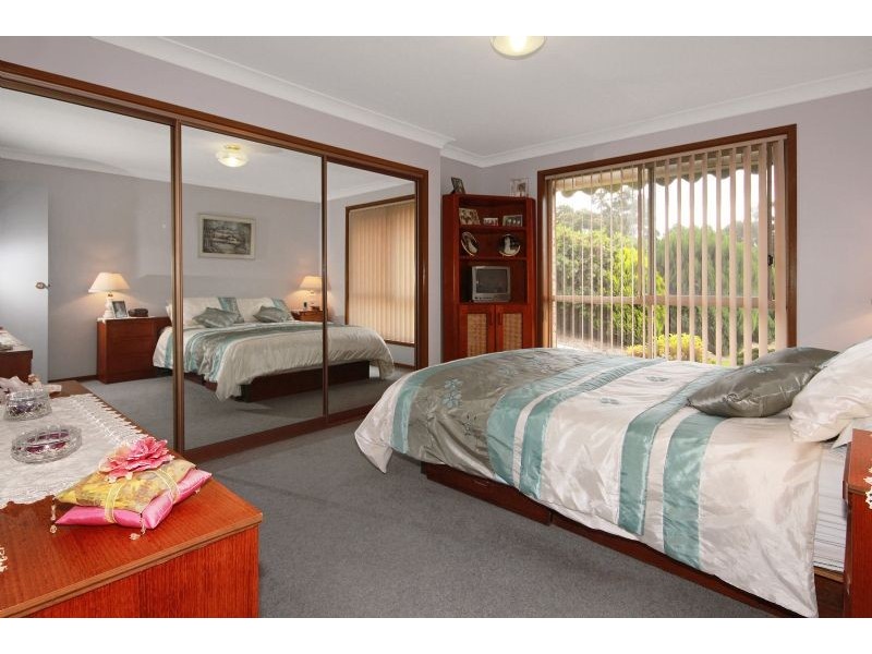 8 Kurrara Close, Malua Bay NSW 2536