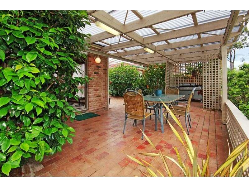 8 Kurrara Close, Malua Bay NSW 2536