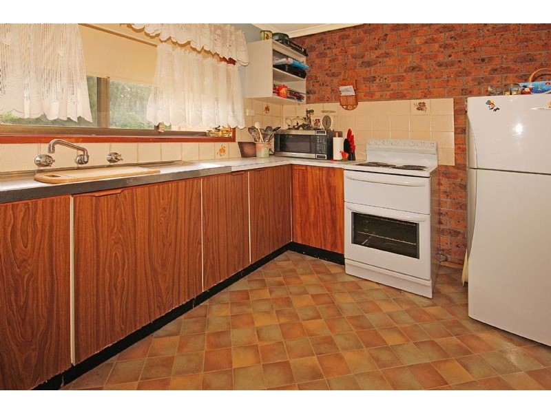 36 Edward Road, Batehaven NSW 2536