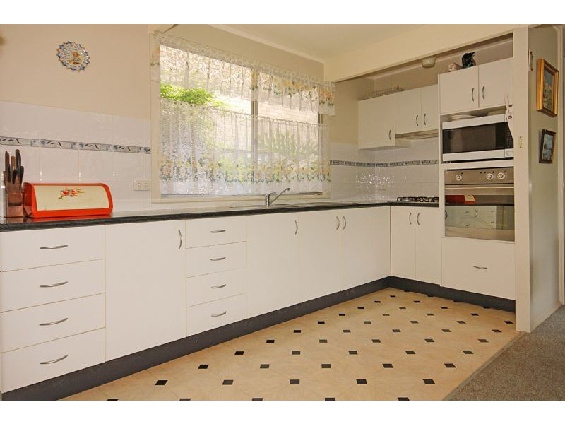 51 Golf Links Drive, Batemans Bay NSW 2536