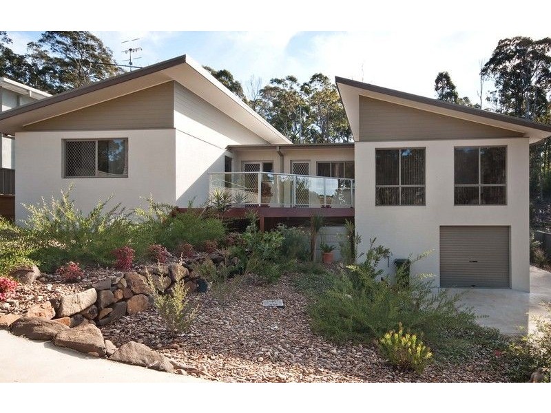 6 Bowerbird Place, Malua Bay NSW 2536