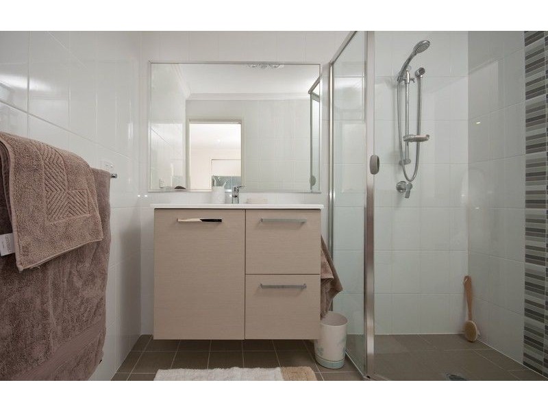 6 Bowerbird Place, Malua Bay NSW 2536
