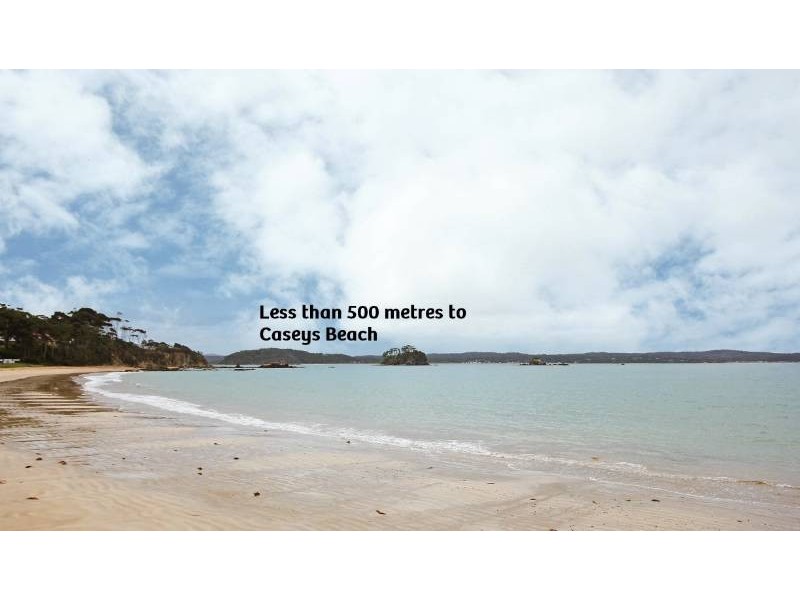 36 Calton Road, Batehaven NSW 2536