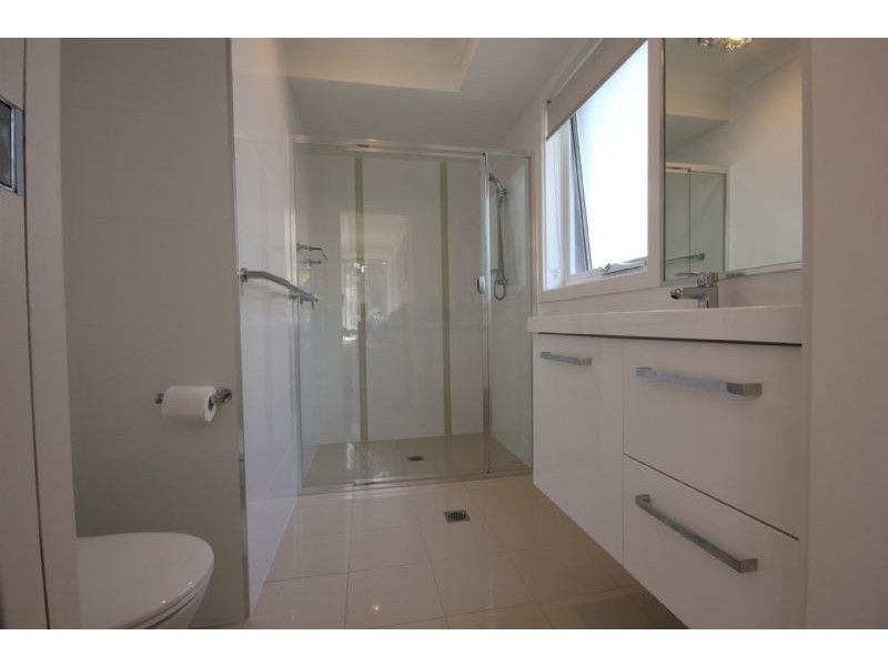 10 Bowerbird Place, Malua Bay NSW 2536
