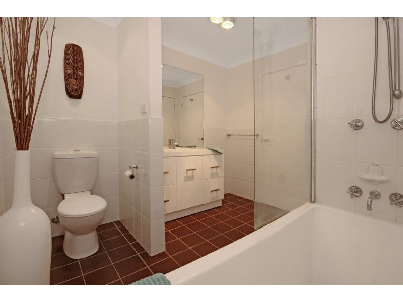 4 Vista Avenue, Catalina NSW 2536