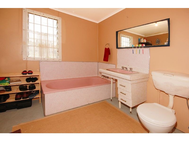 38 Wallaringa Street, Surfside NSW 2536