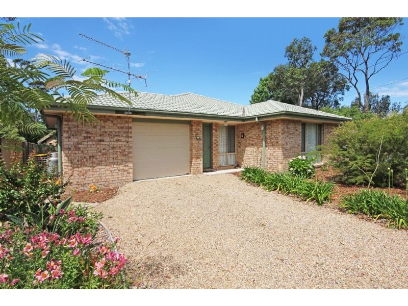 10 Imlay Street, Broulee NSW 2537