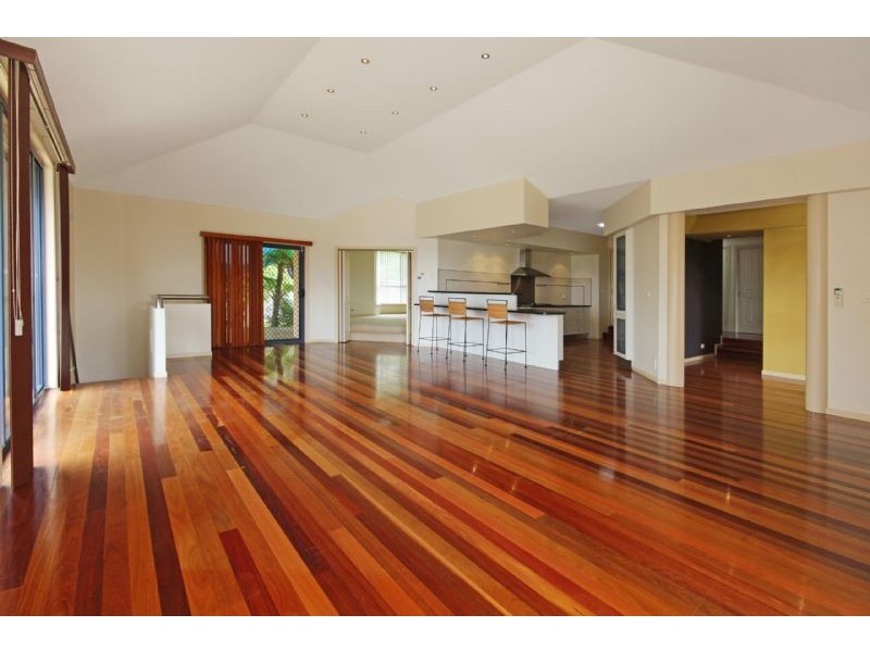 11 Lawson Place, Sunshine Bay NSW 2536