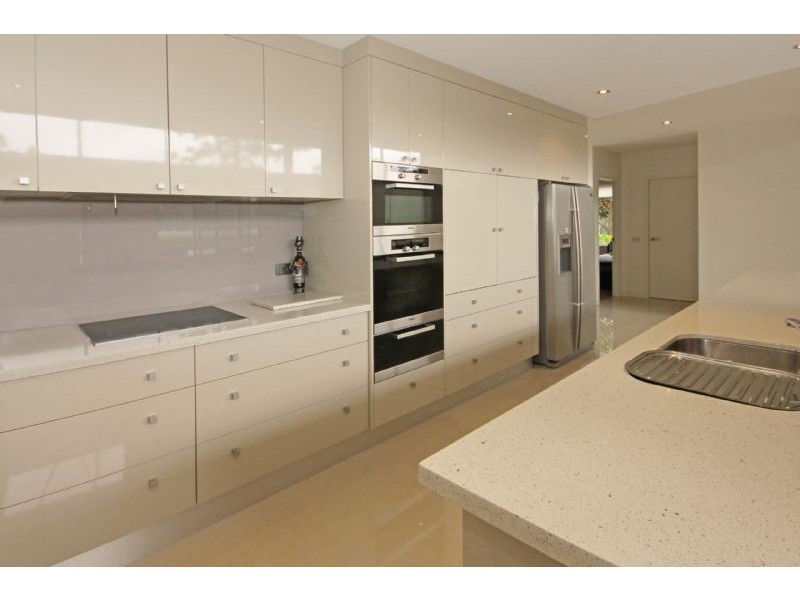 10 Brushbox Place, Batehaven NSW 2536