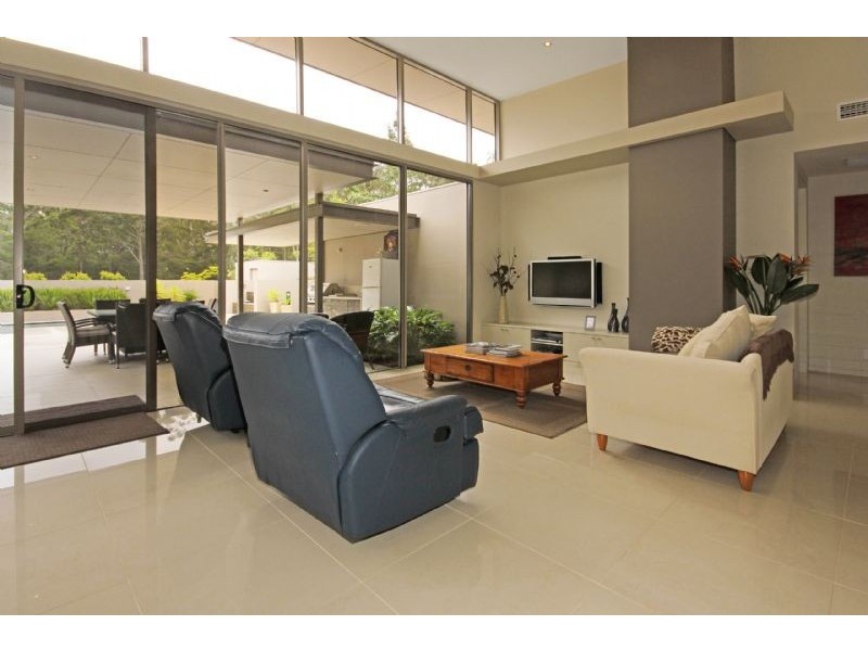 10 Brushbox Place, Batehaven NSW 2536