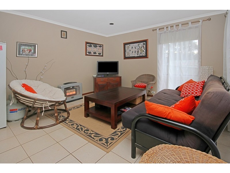 10 Christopher Crescent, Batehaven NSW 2536