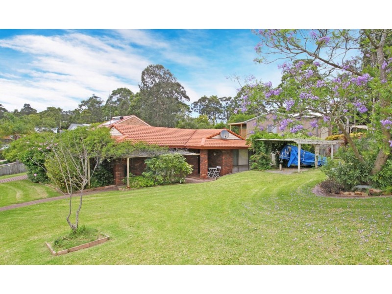 83 Karoola Crescent, Surfside NSW 2536