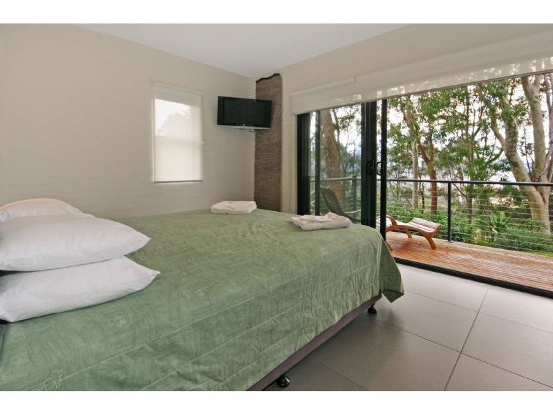 9 Billabong Place, Surf Beach NSW 2536