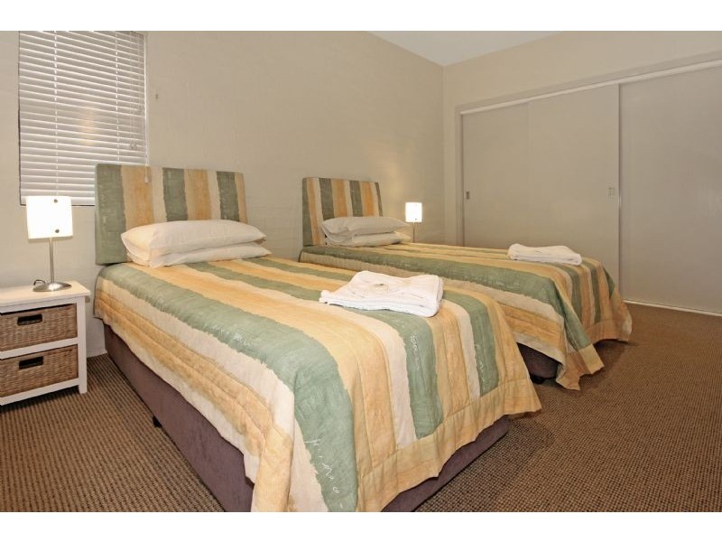 9 Billabong Place, Surf Beach NSW 2536