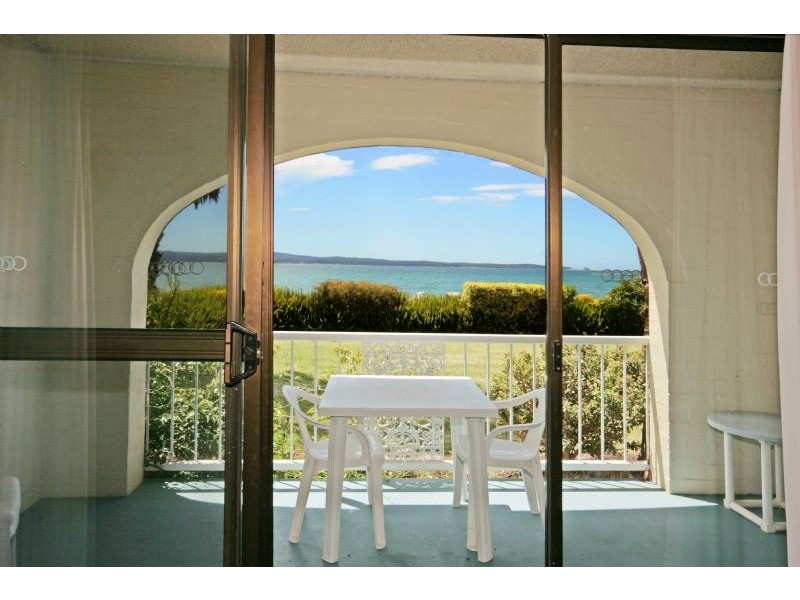 384-388 Beach Road, Batehaven NSW 2536