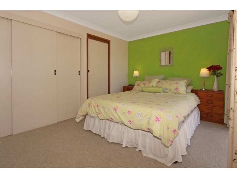 16 Endeavour Ave, Lilli Pilli NSW 2536