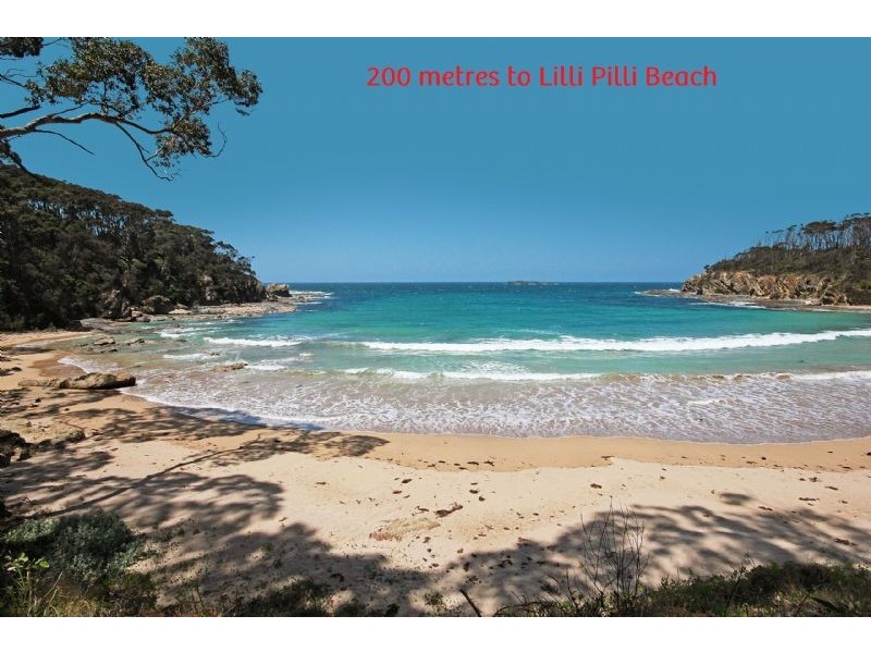 16 Endeavour Ave, Lilli Pilli NSW 2536