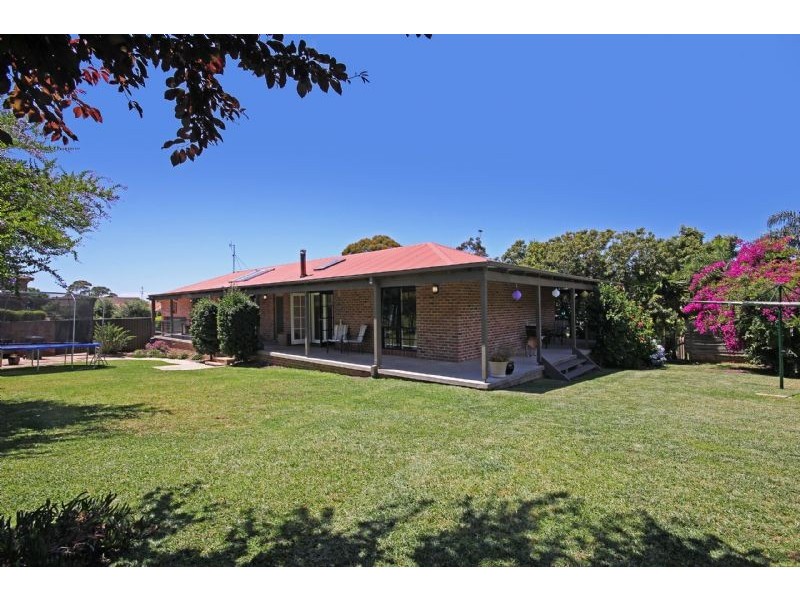 29 Eric Fenning Drive, Surf Beach NSW 2536