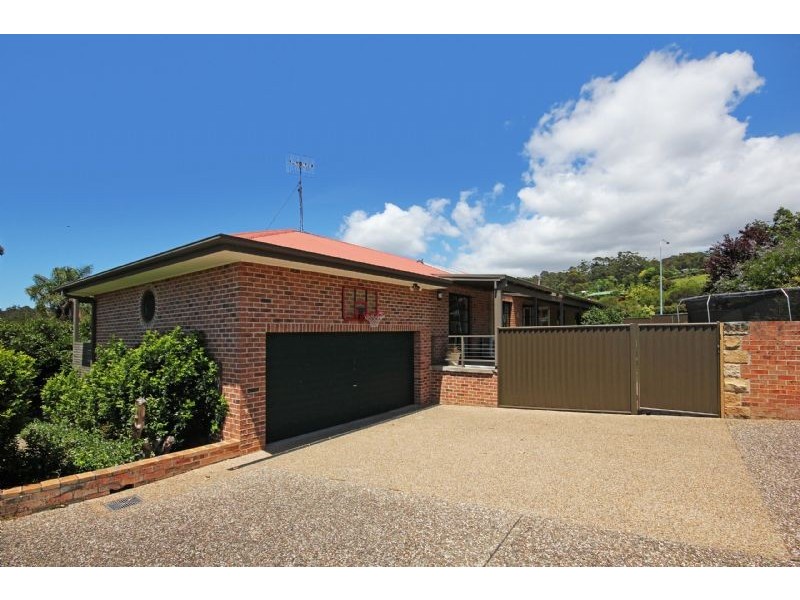 29 Eric Fenning Drive, Surf Beach NSW 2536