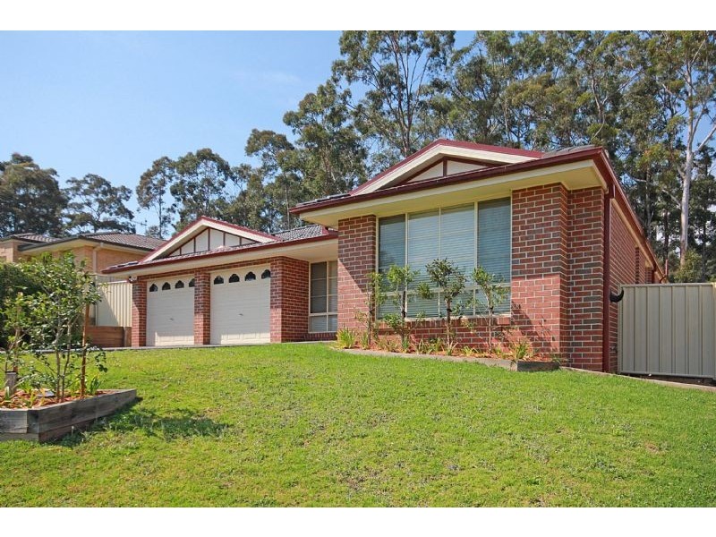 12 Batman Place, Sunshine Bay NSW 2536