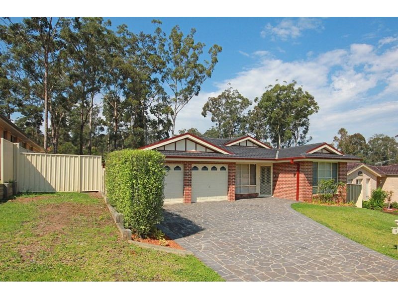12 Batman Place, Sunshine Bay NSW 2536