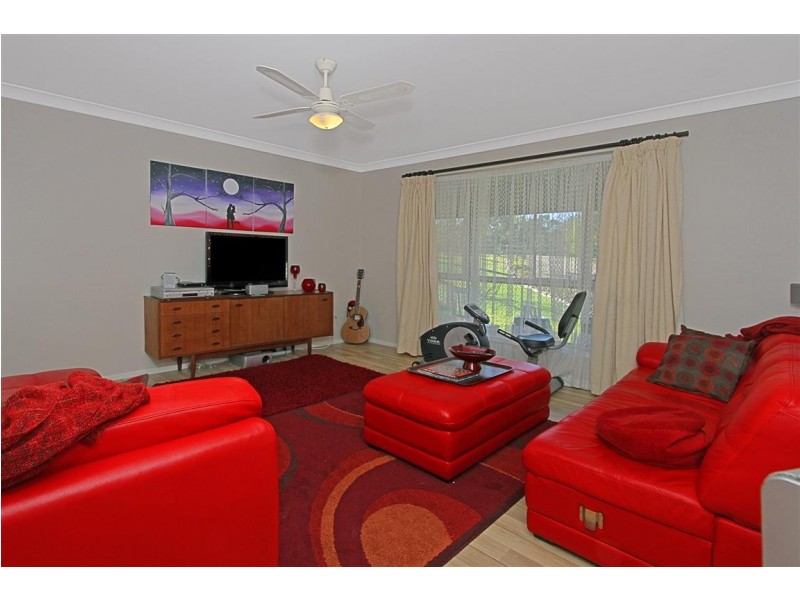 9 Northside Close, North Batemans Bay NSW 2536
