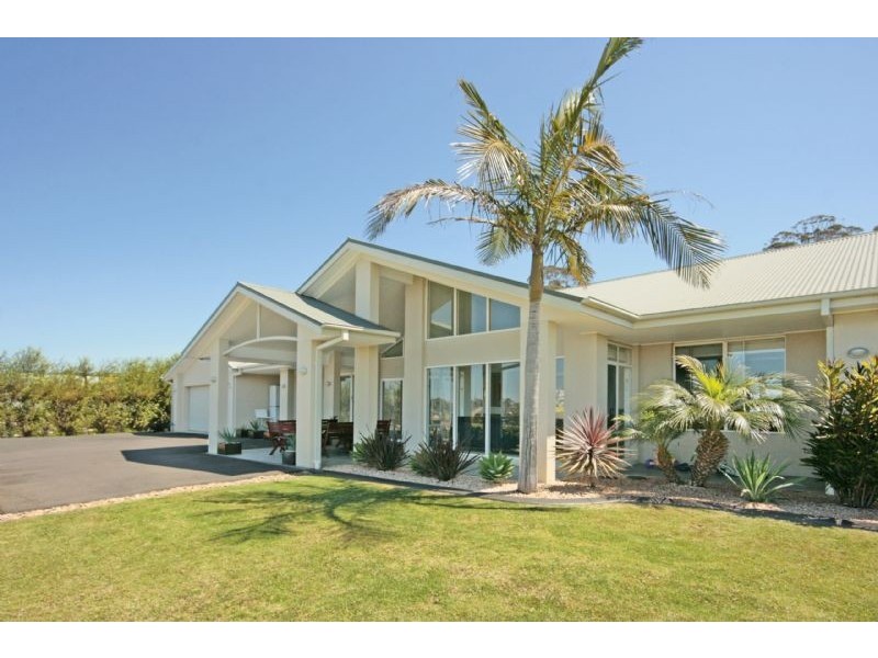 165 George Bass Drive, Surf Beach NSW 2536