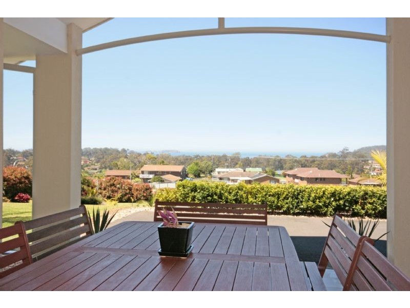 165 George Bass Drive, Surf Beach NSW 2536