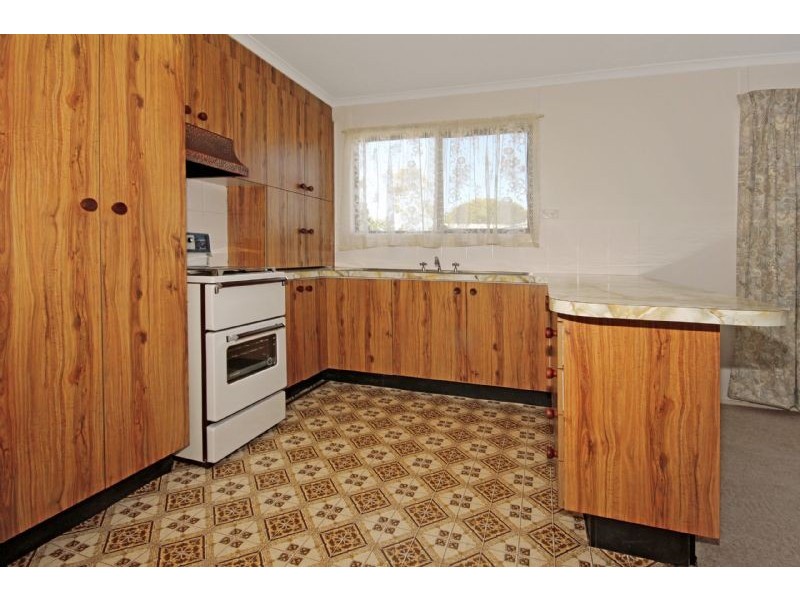 30 Timbara Crescent, Surfside NSW 2536