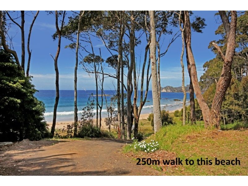 5 Burkes Way, Surf Beach NSW 2536