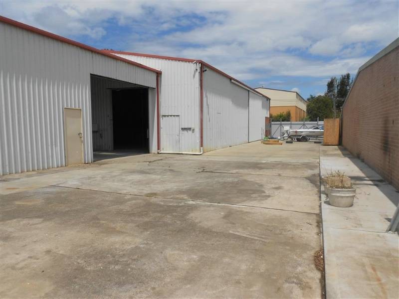 17 Kylie Cres, Batemans Bay NSW 2536