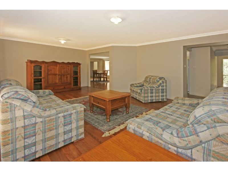 9 Ellen Close, South Durras NSW 2536