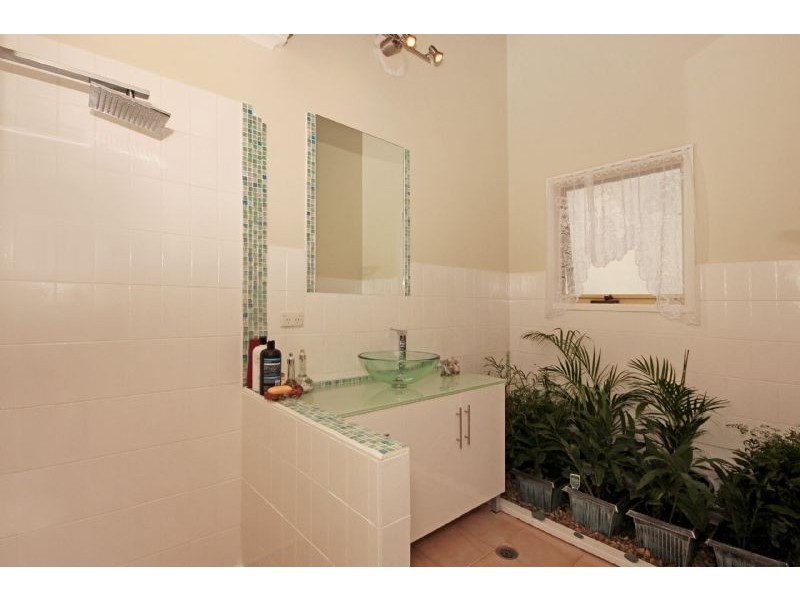 9 Beauty Crescent, Surfside NSW 2536