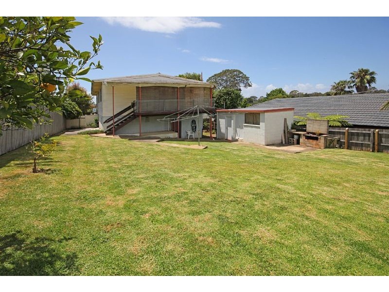 8 Marjorie Crescent, Batehaven NSW 2536